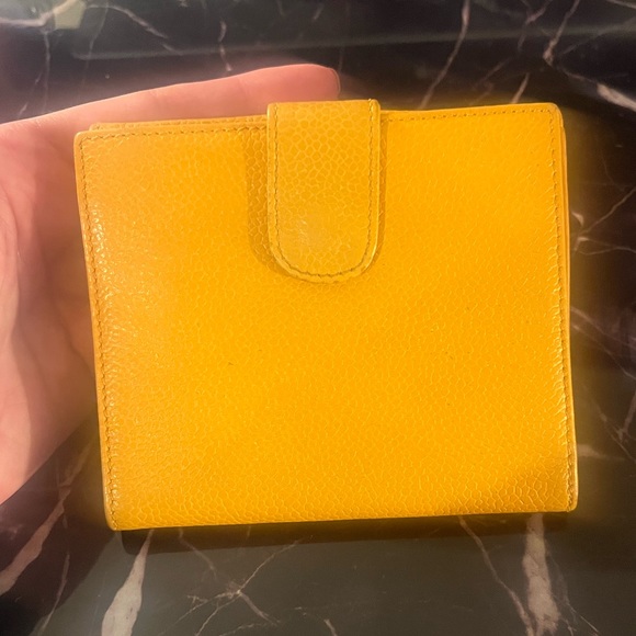 $950 CHANEL Yellow Caviar-Leather Wallet, GUC - Picture 4 of 16